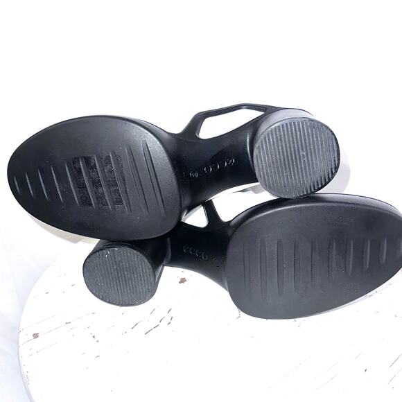 ECCO Shape Sculpted Motion 55 Womens Size 9.5 US 40 EU White Leather Chelsea - Picture 6 of 13